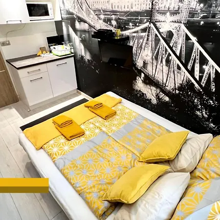 Little Americas Hillside Apartment Budapest