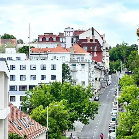 Little Americas Hillside Budapest